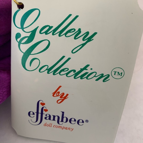 effanbee Sleeping Beauty Gallery Collection - Picture 7 of 9